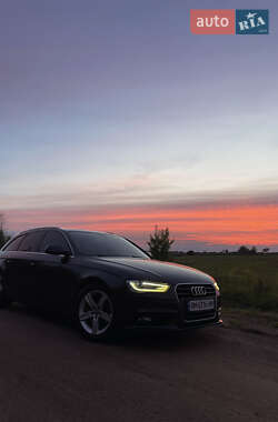 Универсал Audi A4 2012 в 