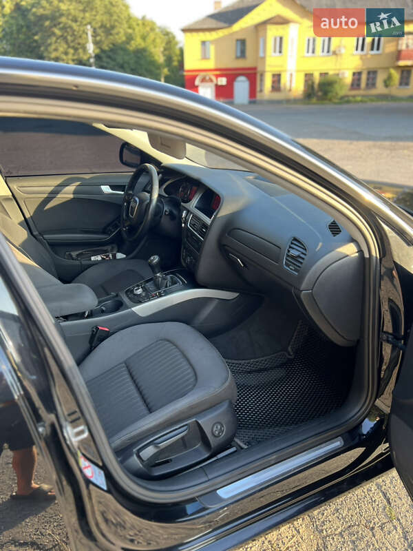 Седан Audi A4 2008 в Ватутино