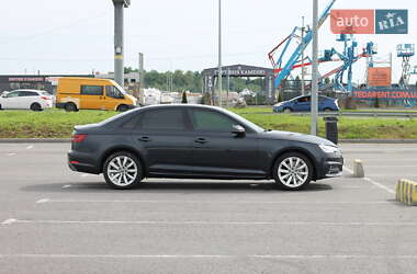Седан Audi A4 2018 в Львове