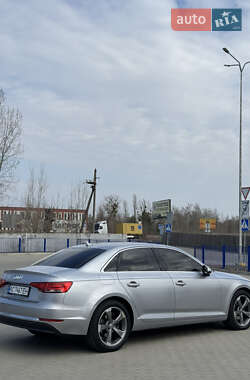 Седан Audi A4 2016 в 