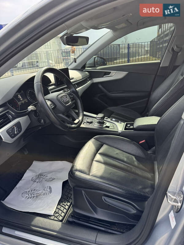 Седан Audi A4 2016 в Ковеле