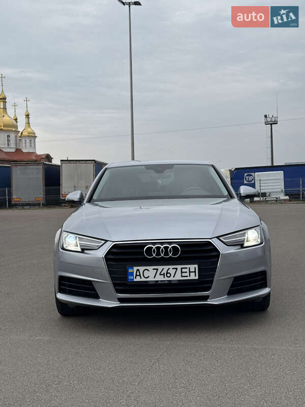 Седан Audi A4 2016 в Ковеле