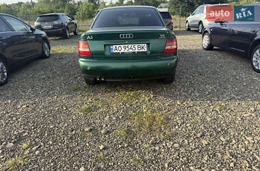 Седан Audi A4 1996 в 