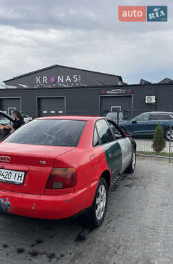 Седан Audi A4 1998 в Ивано-Франковске