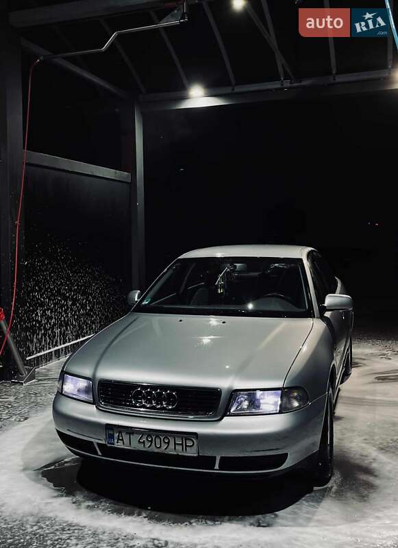 Audi A4 1998