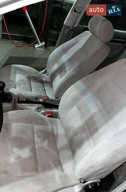 Седан Audi A4 1998 в 