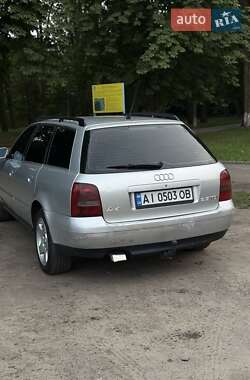 Универсал Audi A4 1999 в Яготине