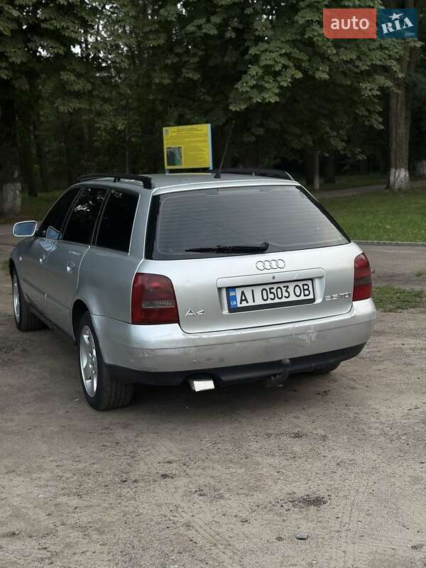 Универсал Audi A4 1999 в Яготине