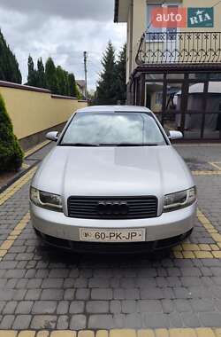 Седан Audi A4 2004 в 