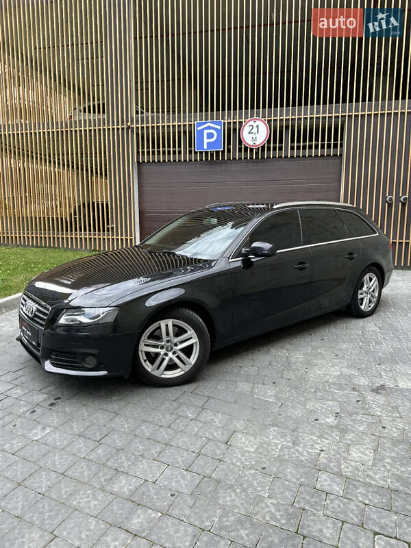 Універсал Audi A4 2009 в Львові