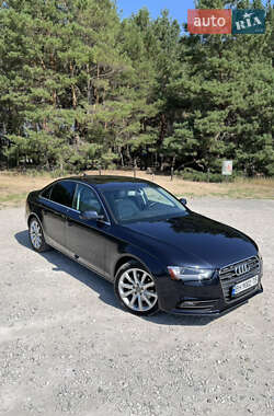 Седан Audi A4 2013 в Днепре