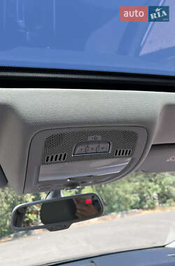 Седан Audi A4 2013 в 