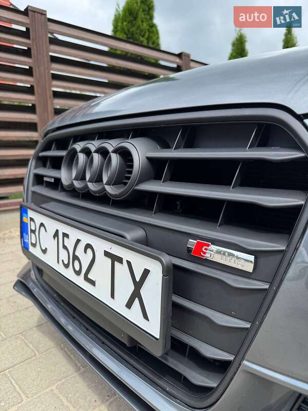 Седан Audi A4 2014 в Львове