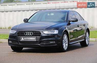 Седан Audi A4 2014 в 