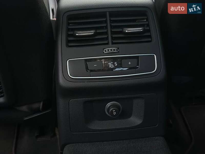 Седан Audi A4 2019 в Полтаве