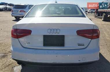 Седан Audi A4 2015 в 