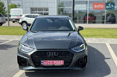 Седан Audi A4 2021 в Ужгороде
