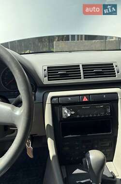 Универсал Audi A4 2005 в 