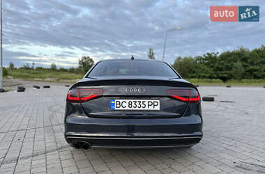 Седан Audi A4 2014 в 