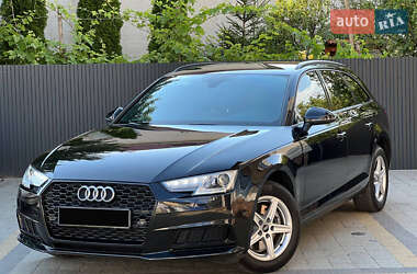 Универсал Audi A4 2016 в 