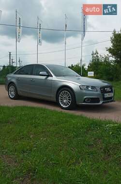 Седан Audi A4 2010 в Ніжині