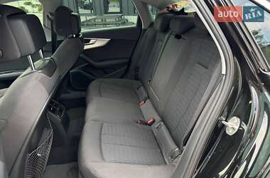 Седан Audi A4 2017 в 