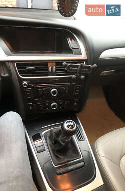 Седан Audi A4 2014 в 