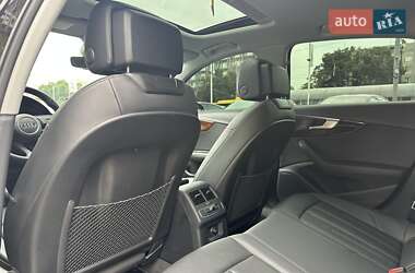 Седан Audi A4 2018 в 