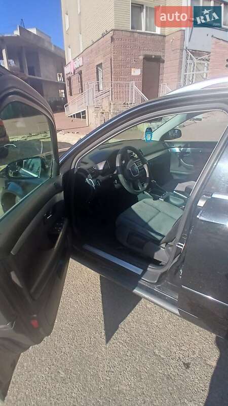 Универсал Audi A4 2006 в Киеве