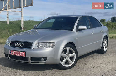 Седан Audi A4 2004 в 
