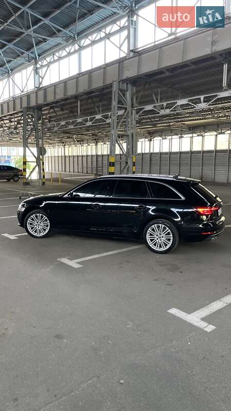 Универсал Audi A4 2018 в Одессе