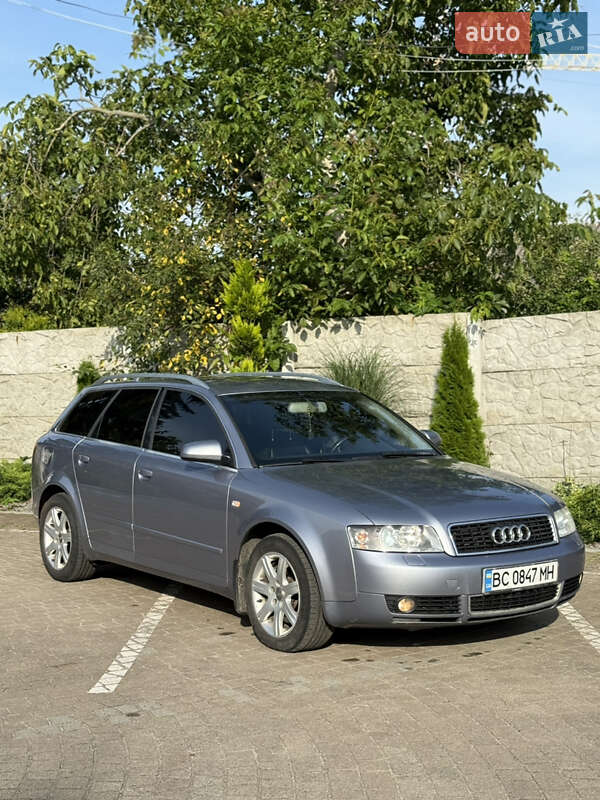 Универсал Audi A4 2003 в Яворове