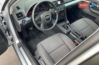 Седан Audi A4 2005 в 