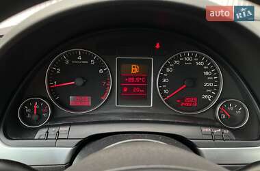 Седан Audi A4 2005 в 