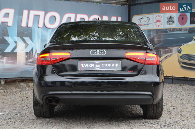 Седан Audi A4 2012 в Киеве