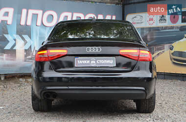 Седан Audi A4 2012 в 