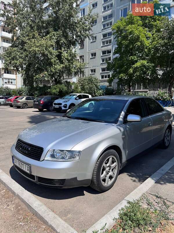 Седан Audi A4 2002 в Запорожье