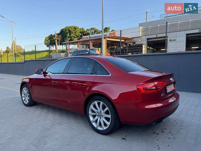 Седан Audi A4 2013 в Житомире