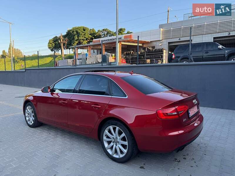 Седан Audi A4 2013 в Житомире