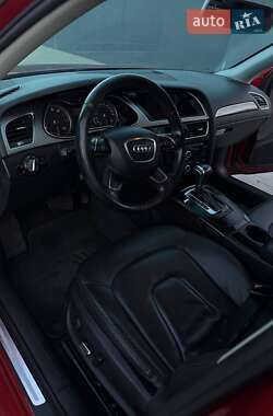 Седан Audi A4 2013 в 