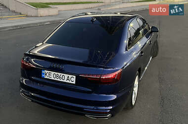 Седан Audi A4 2020 в 