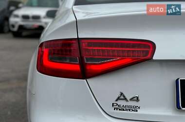Седан Audi A4 2012 в 