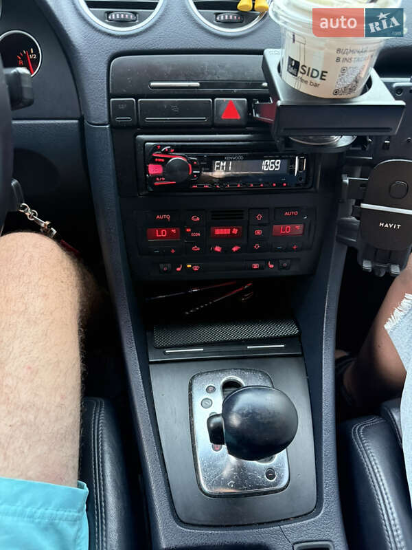 Кабриолет Audi A4 2002 в Житомире фото 15 Кабриолет Audi A4 2002 в Житомире