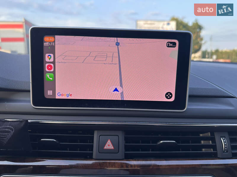 Седан Audi A4 2017 в Киеве