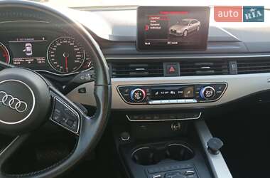 Седан Audi A4 2019 в 