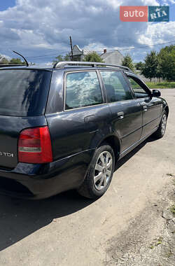 Универсал Audi A4 2000 в 
