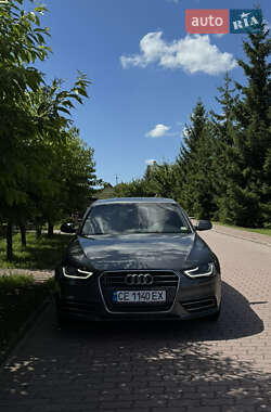 Седан Audi A4 2015 в 