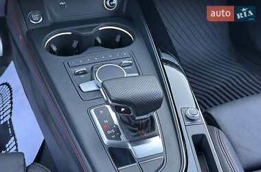 Седан Audi A4 2017 в 
