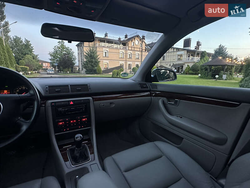 Универсал Audi A4 2003 в Сарнах