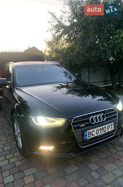 Универсал Audi A4 2012 в 
